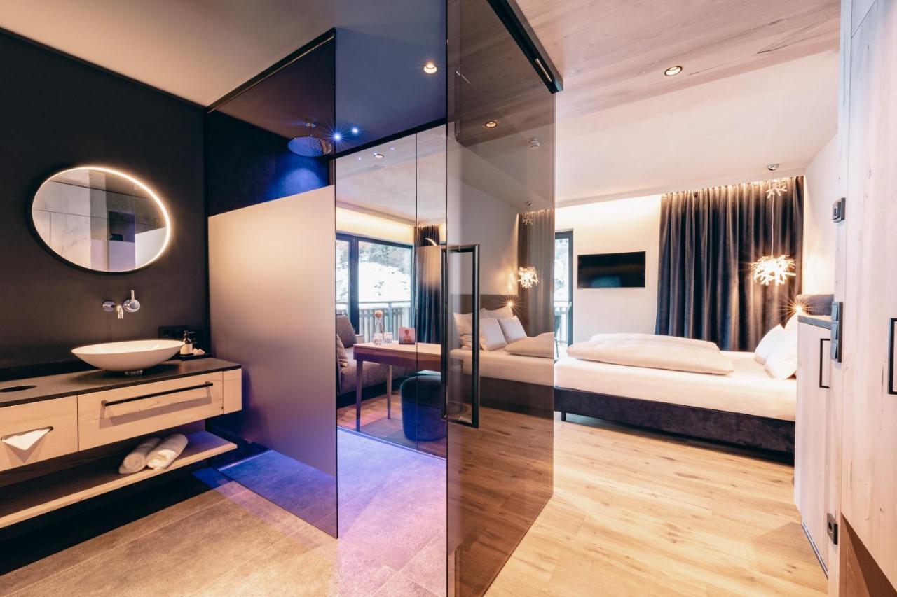 Zillergrundrock Luxury Mountain Resort Mayrhofen Eksteriør bilde