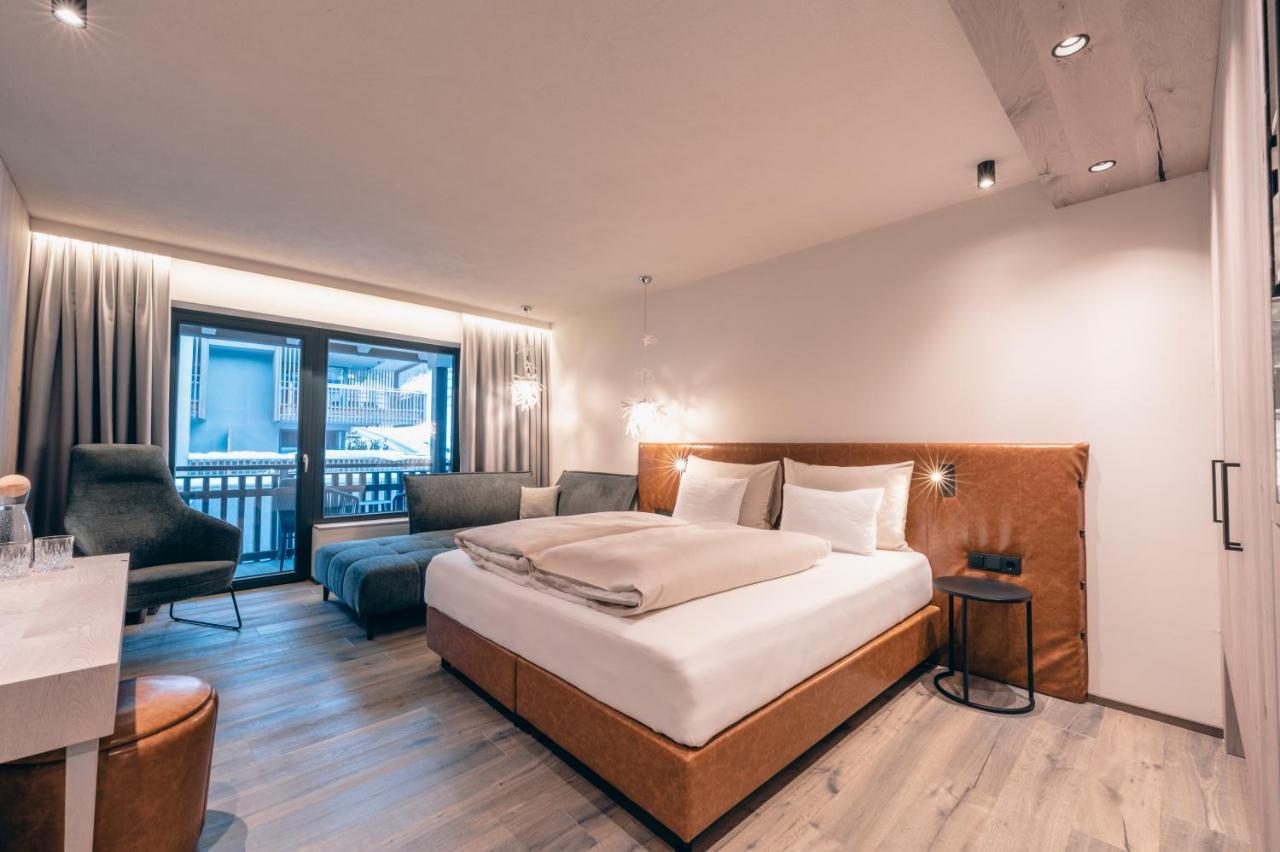 Zillergrundrock Luxury Mountain Resort Mayrhofen Eksteriør bilde