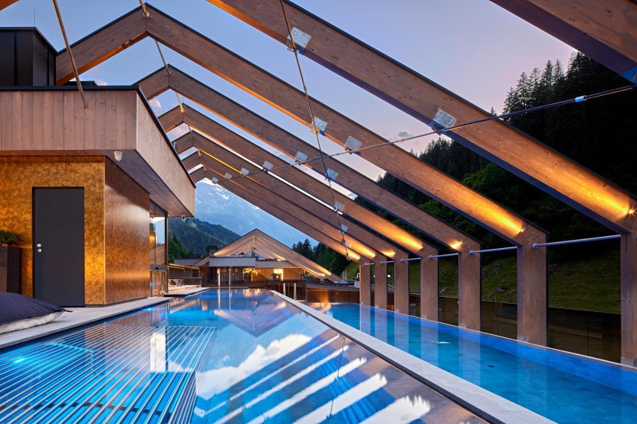 Zillergrundrock Luxury Mountain Resort Mayrhofen Eksteriør bilde