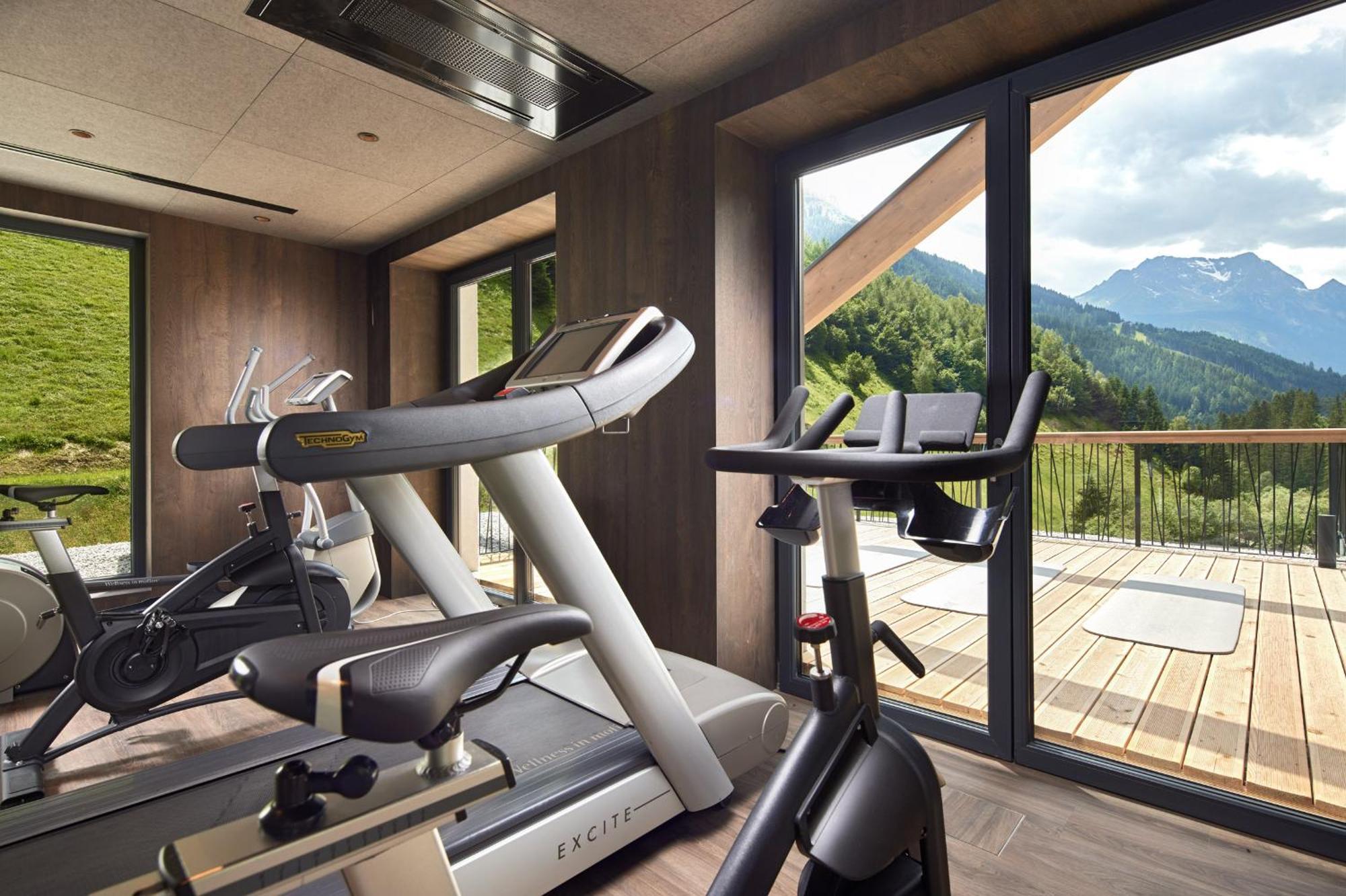 Zillergrundrock Luxury Mountain Resort Mayrhofen Eksteriør bilde