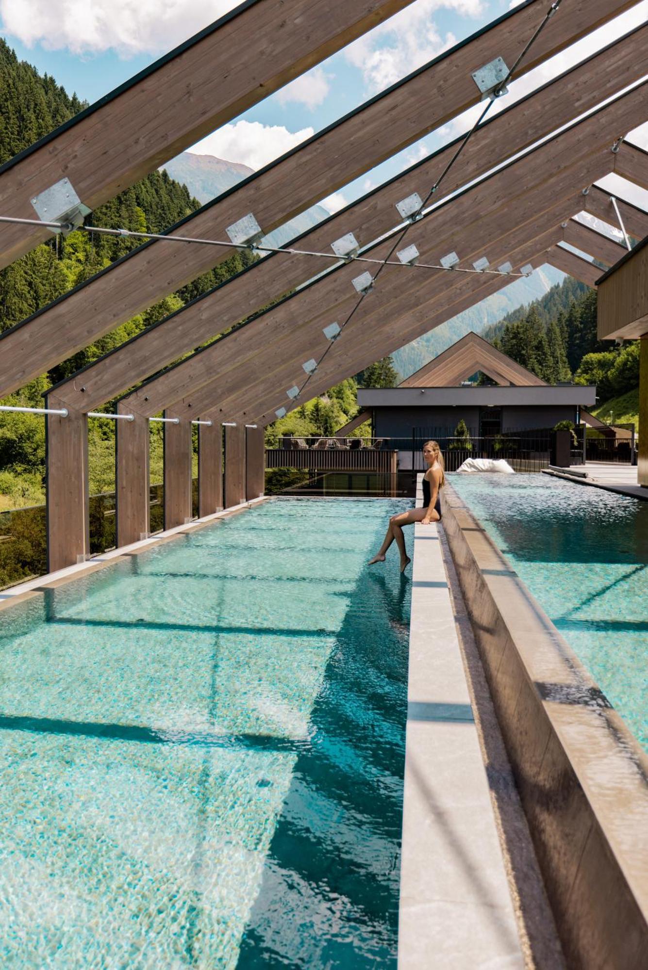 Zillergrundrock Luxury Mountain Resort Mayrhofen Eksteriør bilde